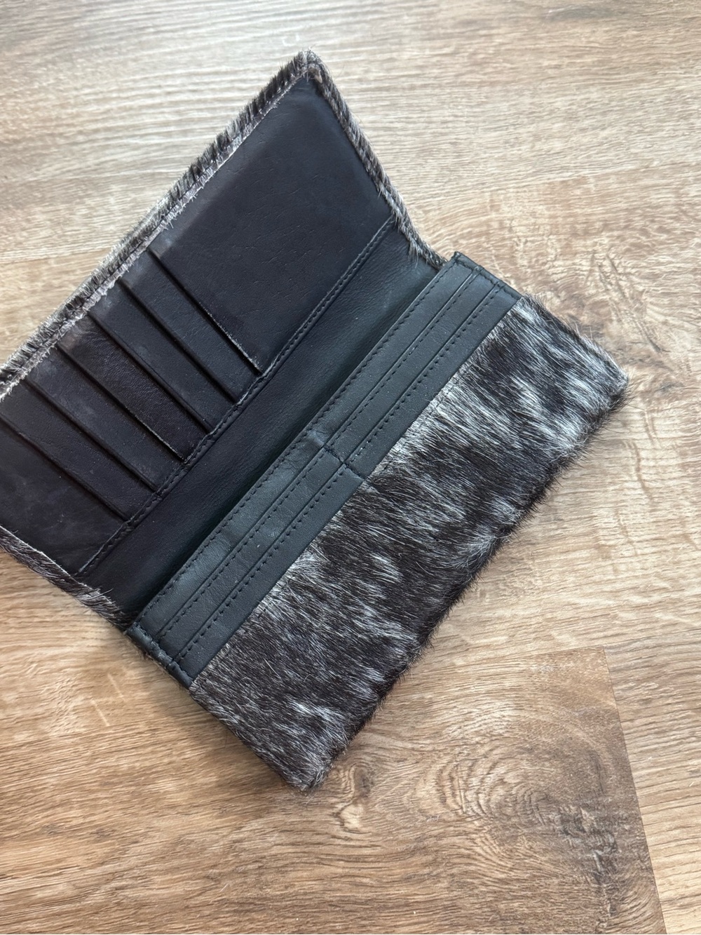 Myra Bag Black & White Speckled Faux Fur Wallet - Picture 2 of 2